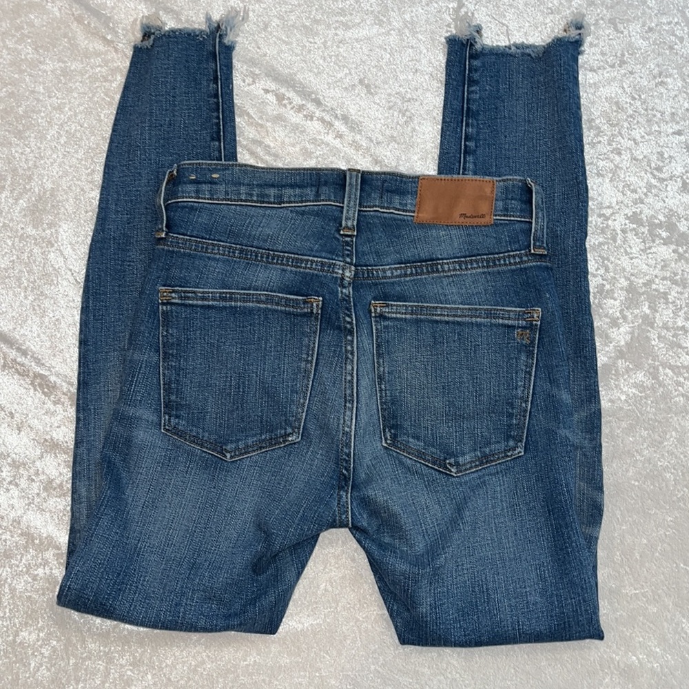Madewell Skinny Crop Jeans Sz 24 w/Raw Hem - Picture 4 of 7